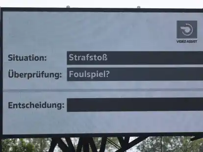 Der Videobeweis sorgt im Fu&szlig;ball weiter f&uuml;r Diskussionen.