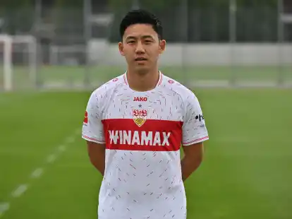 Wataru Endo wird die Schwaben in der kommenden Saison weiter als Kapit&auml;n anf&uuml;hren.