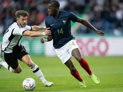 Frankreichs Castello Lukeba wechselt zu RB Leipzig.