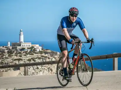 Training auf Mallorca: Die einzelnen Diziplnen des Ironman hat Bodo ter Haseborg intensiv traniert, aber alle drei Diziplinen hintereinander &ndash; 3,8 km schwimmen, 180,2 km Rad fahren und 42,125 km laufen &ndash;  wird er erst in Kalmar absolvieren.