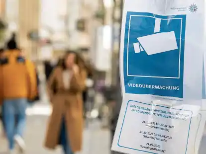 W&auml;hrend der Maritimen Tage in Bremerhaven soll das Veranstaltungsgel&auml;nde von der Polizei durch den Einsatz von Videokameras &uuml;berwacht werden. Damit sind die Liberalen nicht einverstanden und verlangen Informationen.