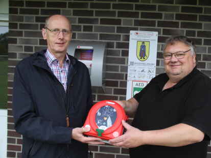 BV Garrel und Gemeinde Garrel teilen sich die Kosten Neuer