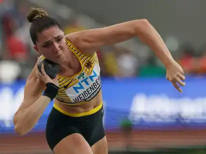 Siebenk&auml;mpferin Sophie Wei&szlig;enberg ist nach dem ersten Tag in Schlagdistanz zur Bronzemedaille.