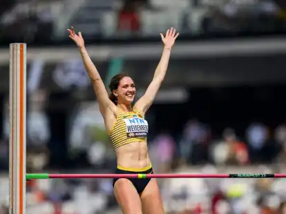 Siebenk&auml;mpferin Sophie Weissenberg aus Deutschland k&ouml;nnte Bronze gewinnen.