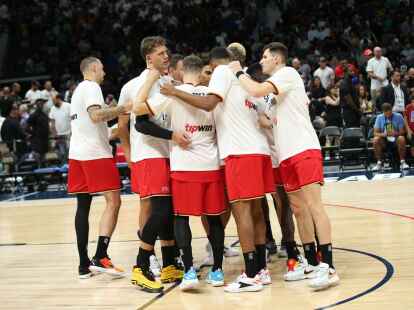 Die deutschen Basketballer sind auf dem Weg zur WM nach Japan.