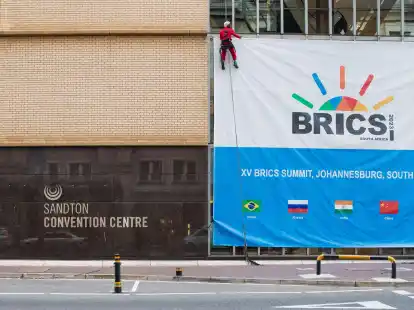 Das Sandton Convention Center in Johannesburg, S&uuml;dafrika. Der 15. BRICS-Gipfel wird vom 22. bis 24. August dort stattfinden.