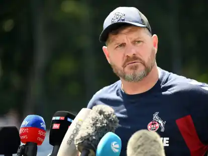 K&ouml;lns Trainer Steffen Baumgart sieht die Reform im deutschen Nachwuchsfu&szlig;ball kritisch.