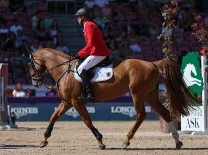 Springreiter Andr&eacute; Thieme muss f&uuml;r die EM in Mailand passen.