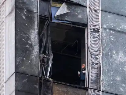 Die russische Luftabwehr hat nach Angaben aus Moskau erneut ukrainische Drohnenangriffe &uuml;ber der Hauptstadtregion abgewehrt.