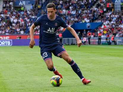 Der Premier-League-Club Crystal Palace ist laut franz&ouml;sischen Medien an Julian Draxler interessiert.