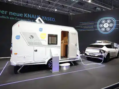 F&uuml;r E-Autos als Zugfahrzeug: Ein gewichtsoptimierter Wohnwagen der Yaseo-Reihe von Knaus.
