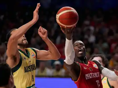 Dennis Schr&ouml;der (r) f&uuml;hrte Deutschland zum Sieg.