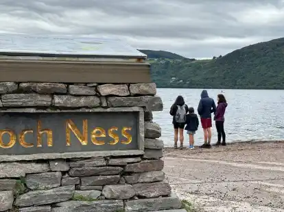 In Schottland hat am Wochenende die vermutlich gr&ouml;&szlig;te Suche nach dem Ungeheuer von Loch Ness, genannt Nessie, seit Jahrzehnten stattgefunden.