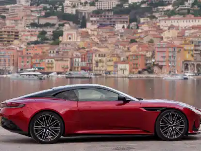 Ja, &uuml;ber Formen kann man streiten: Aber wer will angesichts dieser Linienf&uuml;hrung ernsthaft scharfz&uuml;ngig Kritik &uuml;ben.