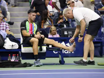 Konnte sein Match gegen Carlos Alcaraz nicht zu Ende spielen: Dominik Koepfer.