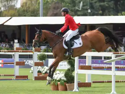 Gerrit Nieberg kassierte mit Ben sechzehn Strafpunkte.