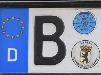 Wer sein Auto oder Motorrad anmelden will, kann sich ab dem 1. September den Gang zum Amt sparen.