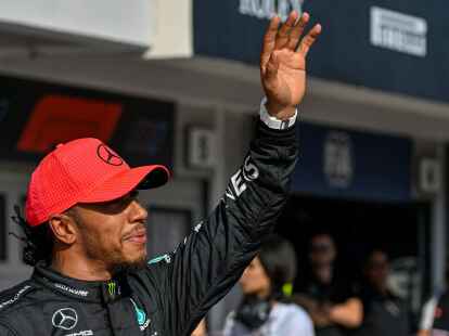 Bleibt Mercedes treu: Rekordweltmeister Lewis Hamilton.