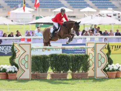 Das deutsche Team um Philipp Weishaupt r&uuml;ckte bei der EM auf Platz eins vor.