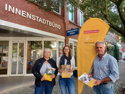 Bieten die Beratung an: Energieberaterin Britta Petersohn, Heika Ring, Projektmanagement Perspektive Innenstadt, Detlef Dunker, Fachdienst Umwelt und Klimaschutz.