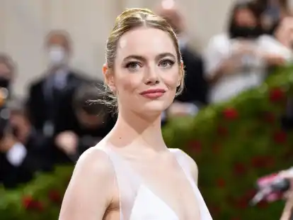 Emma Stone bei ber Benefizgala des Costume Institute des Metropolitan Museum of Art 2022.