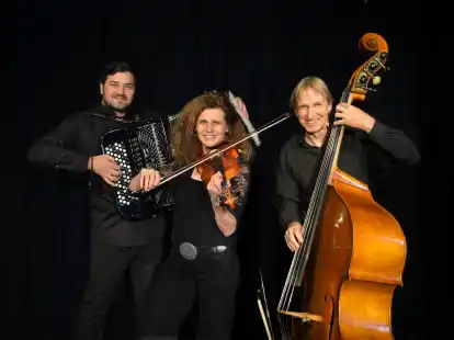 Die Oldenburger Formation &bdquo;goraSon&ldquo; spielt virtuose Klezmer- und Balkon-Musik