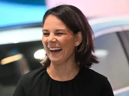 Au&szlig;enministerin Annalena Baerbock (B&uuml;ndnis 90/Die Gr&uuml;nen) besucht die IAA.