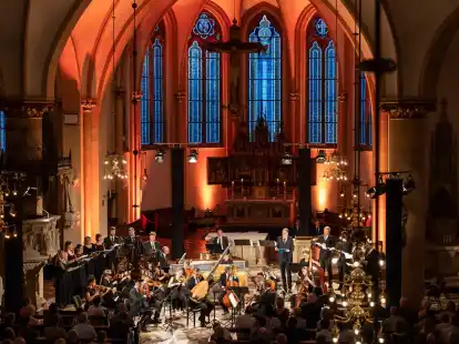 Beim Konzert des Musikfests Bremen in Friesoythe begeisterte &bdquo;Vox Luminis