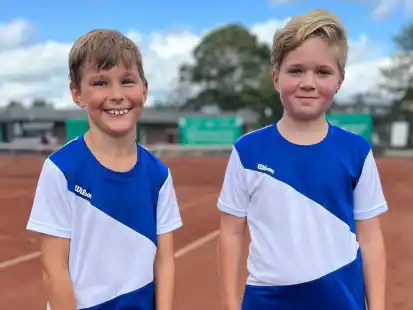 K&auml;mpfen um den Regionstitel in ihrer Altersklasse U 10: Tom Seidl (links) und Vincent Bossaller von der TSG Hatten-Sandkrug