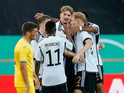 Die deutsche U21 setzte sich im Test gegen die Ukraine mit 2:0 durch.
