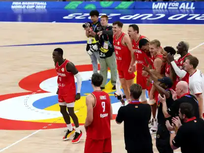 Die deutschen Basketballer begeistern bei der WM.