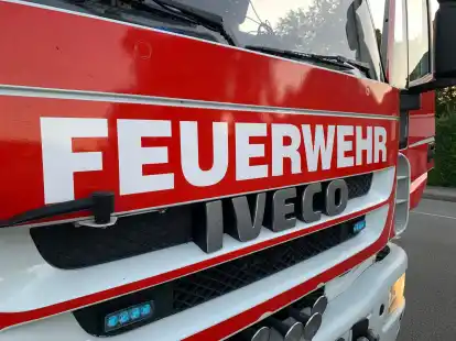 R&uuml;ckte zu zwei n&auml;chtlichen Eins&auml;tzen aus: die Feuerwehr Emden.