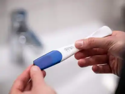 Ein Schwangerschaftsabbruch in den ersten zw&ouml;lf Wochen bleibt straffrei, wenn die Frau sich zuvor beraten l&auml;sst.