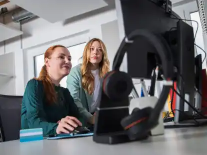 Lust auf neue Aufgaben? Dann kann sich ein Blick in die internen Stellenausschreibungen lohnen.