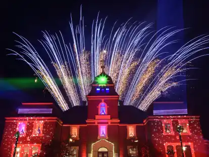 Ein Feuerwerk am Nachthimmel geh&ouml;rt f&uuml;r viele Menschen beispielsweise als Finale einer Veranstaltung einfach dazu. Die Emissionen an Feinstaub und Kohlendioxyd halten sich offenbar in einem vertr&auml;glichen Rahmen.