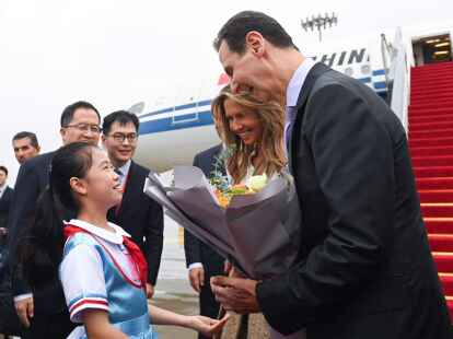 Der syrische Pr&auml;sident Baschar al-Assad (r) ist zum ersten Mal seit 2004 wieder zu Besuch in China.