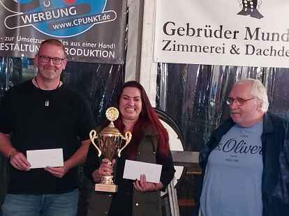 Strahlende Sieger: Markus Behrens (2. Platz), Anna M&ouml;hle (1. Platz), Heinz Wittig (3.Platz)