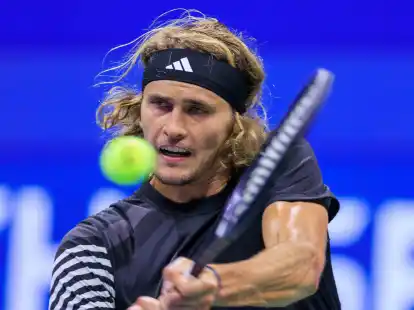 Alexander Zverev steht beim Turnier in Chengdu im Halbfinale.