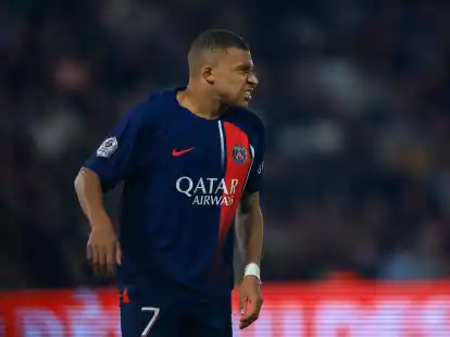 PSG-Star Kylian Mbapp&eacute; musste wegen einer Verletzung ausgewechselt werden.