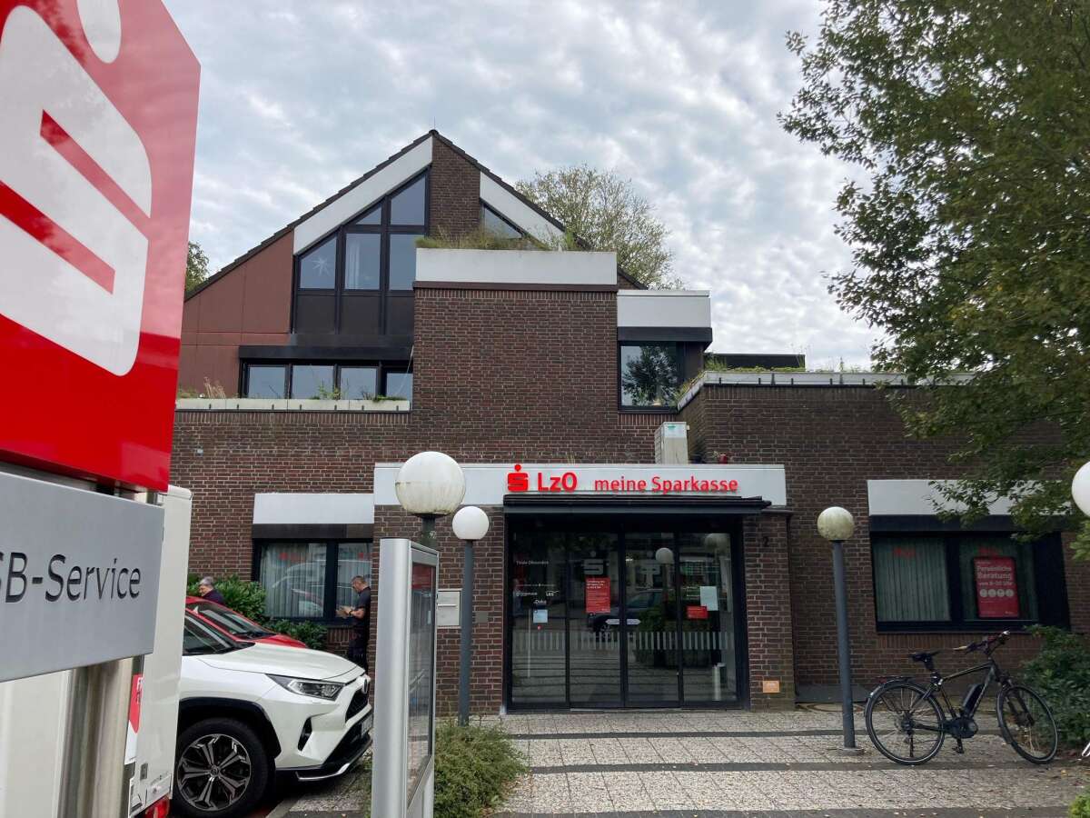 Landessparkasse zu Oldenburg: LzO-Filiale in Ofenerdiek schließt für