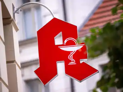 Die Bundesvereinigung Deutscher Apothekerverb&auml;nde kritisiert die Pl&auml;ne von Bundesgesundheitsminister&nbsp;Karl Lauterbach scharf.