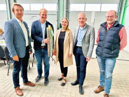 Nachhaltiges Firmengebäude in Wardenburg: Stadt.Land.Grün setzt auf ...