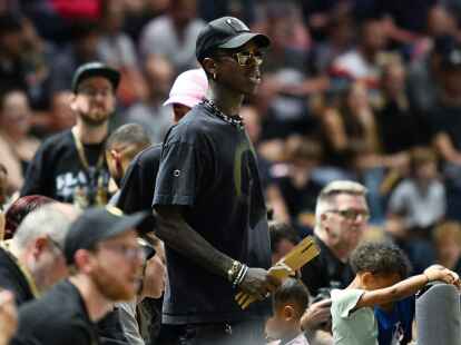 Basketball-Weltmeister Dennis Schr&ouml;der freut sich auf seinen Neustart in Toronto.