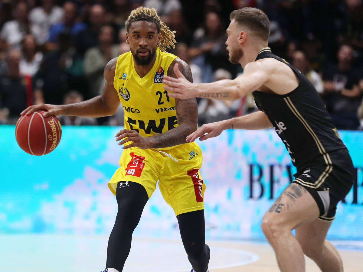 BasketballBundesliga EWE Baskets Oldenburg empfangen Münchner WMHelden