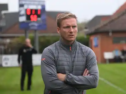 F&uuml;r Borssums Trainer Thilko Boekhoff war es das bisher schlechteste Saisonspiel seiner Mannschaft.
