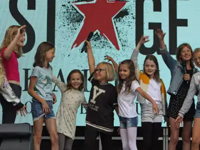 Die B&uuml;hne geh&ouml;rt ihnen: Der Kinderschutzbund und die Stage Akademie planen ein Musiktheaterst&uuml;ck mit Kindern.