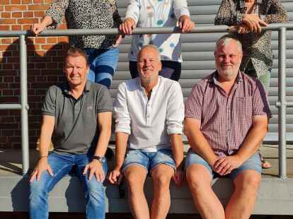 Die F&uuml;hrungsriege des Theaters Fatale (oben von links): Elke Wilhaus, Birgit Gl&uuml;ckselig und Susanne Seedorf sowie (unten von links) Frank Meyer, Axel de Grave und Helge Schellstede