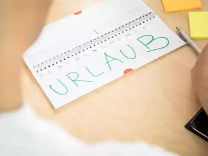 Wer krank ist, kann keinen Urlaub nehmen. F&auml;llt ein Mitarbeiter dauerhaft aus, verf&auml;llt sein Urlaubsanspruch unter Umst&auml;nden ganz.