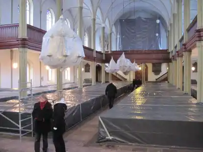 Auch die Begleitung von Bauprojekten in der Gemeinde vor Ort &ndash; wie hier vor einigen Jahren innerhalb der St.-Magnus-Kirche in Esens &ndash; geh&ouml;ren zu den T&auml;tigkeiten der Kirchenvorsteher. F&uuml;r die n&auml;chste Wahl am 10. M&auml;rz 2024 werden zurzeit Kandidaten gesucht.