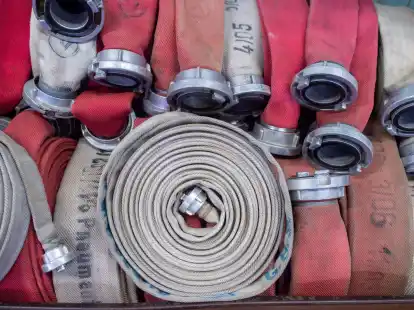 Feuerwehrschl&auml;uche waren beim&nbsp;Weltrekordversuch im Einsatz.